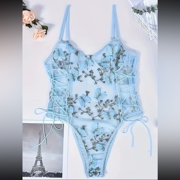 Baby Blue Butterfly Mesh Side Tie Teddy - Picture 3 of 8